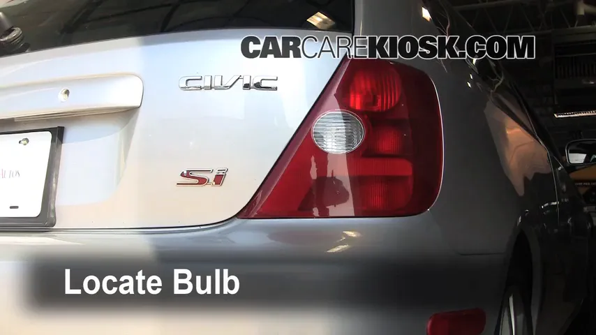 2003 Honda Civic Si 2.0L 4 Cyl. Lights Turn Signal - Rear (replace bulb)